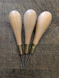 Alêne ronde emmanchée - 4 à 7 cm - Fourniture maroquinerie cuir